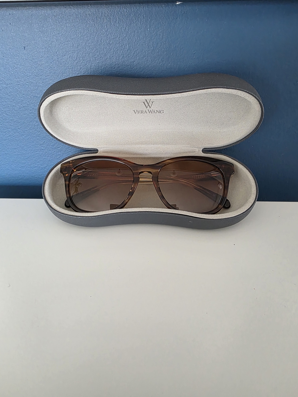 Vera Wang Women's Brown Gradient Sunglasses